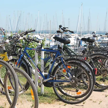 Reihenferienhaus Mit Kamin Und Terrasse Im Ostseeland Ofc 11 *