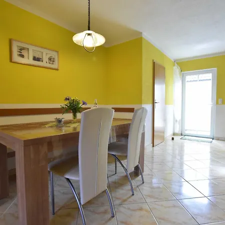 Reihenferienhaus Mit Kamin Und Terrasse Im Ostseeland Ofc 11 Lejlighed *